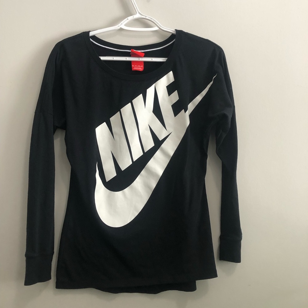 Long sleeve Nike shirt